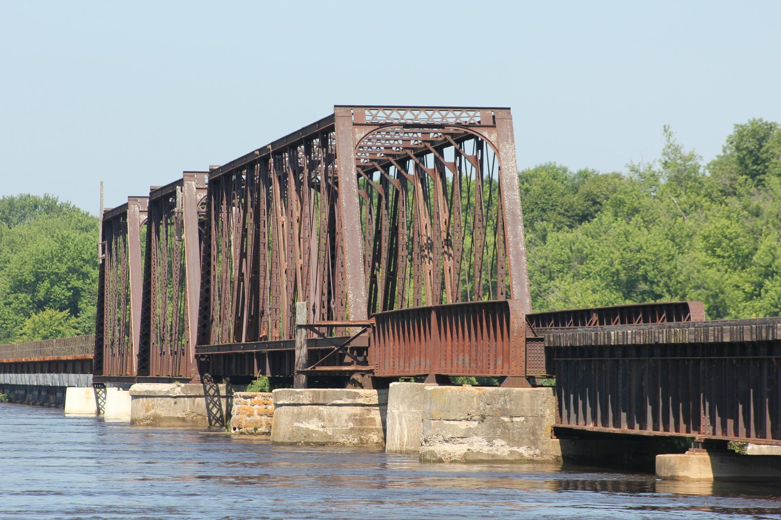 Truss spans